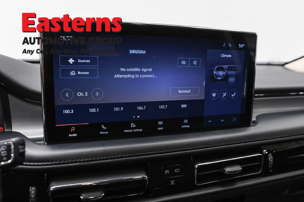Used 2023 Lincoln Nautilus AWD image 19