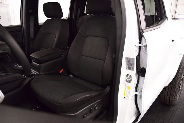 New 2025 GMC Canyon Elevation w/ Convenience Package image 28