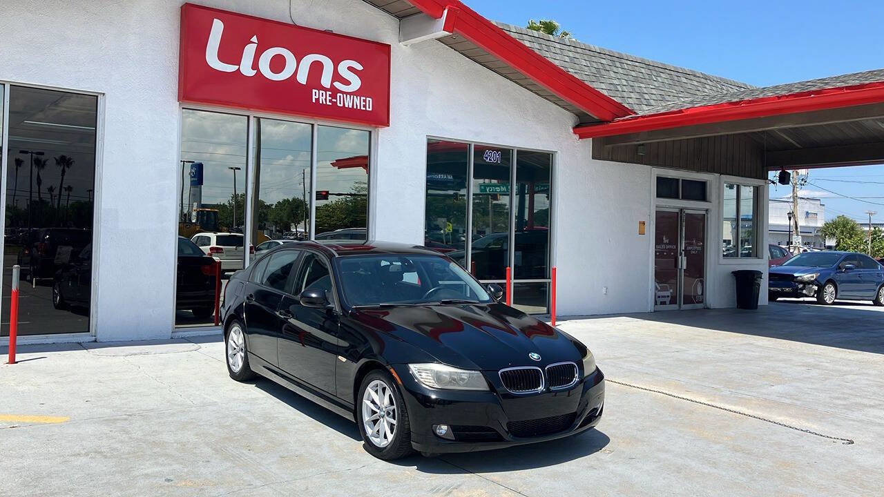 Used 2010 BMW 328i Sedan image 2