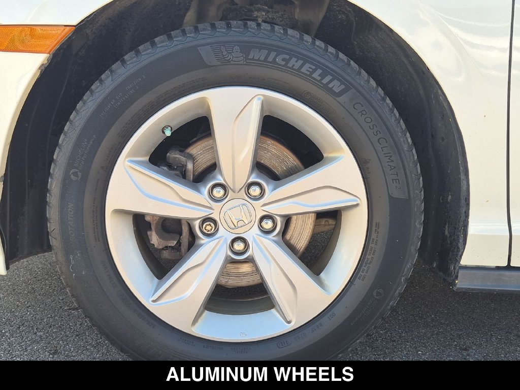 Used 2018 Honda Odyssey EX-L image 16