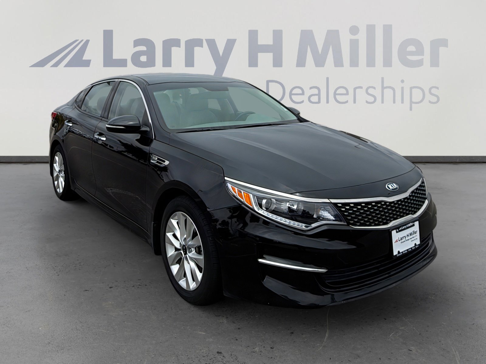 Used 2018 Kia Optima EX FWD image 8