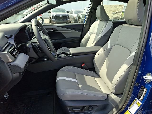 Certified 2026 Toyota Camry SE AWD/4WD image 6