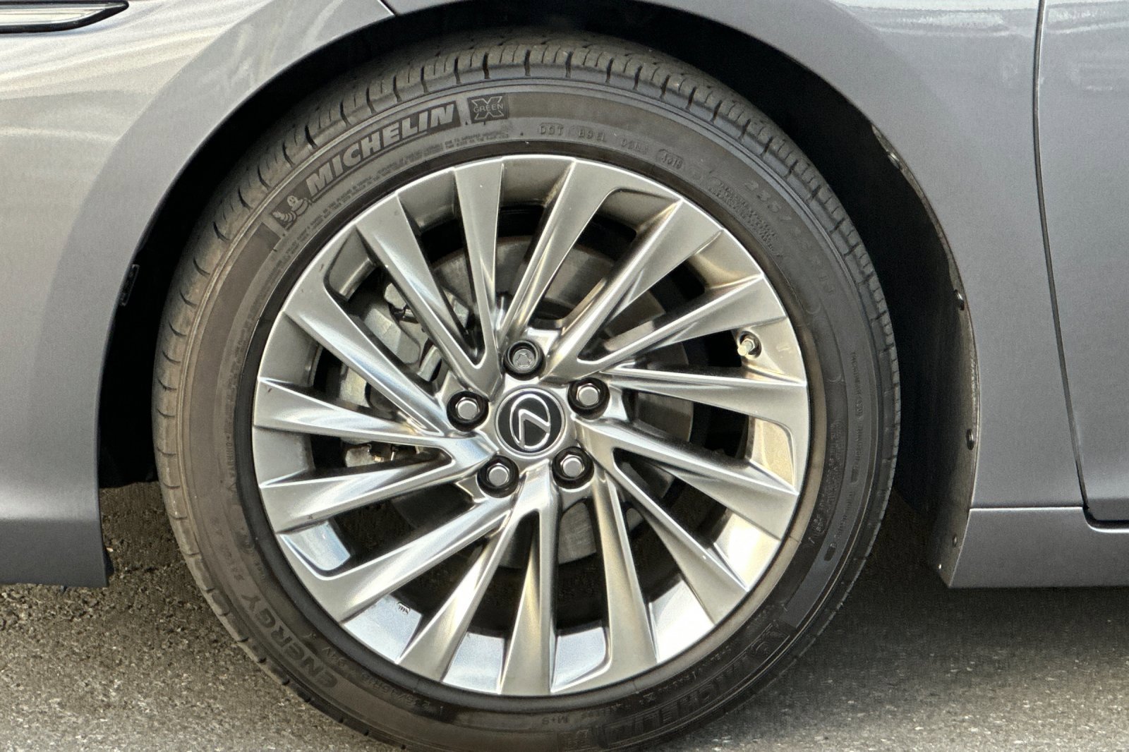 Used 2019 Lexus ES 350 image 11