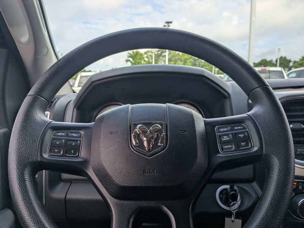 Used 2019 RAM 1500 Warlock AWD/4WD image 23