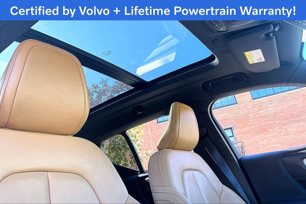 Used 2020 Volvo XC40 T5 Momentum w/ Protection Package Premier image 22