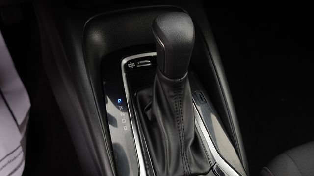 Used 2024 Toyota Corolla SE w/ SE Premium Package image 23