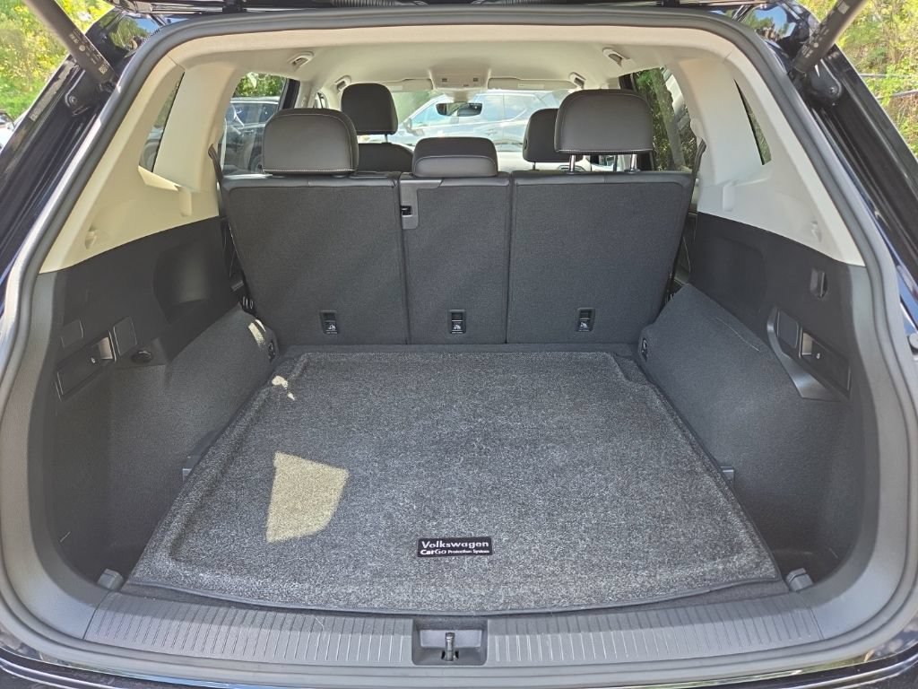 Used 2022 Volkswagen Tiguan SE AWD/4WD image 36