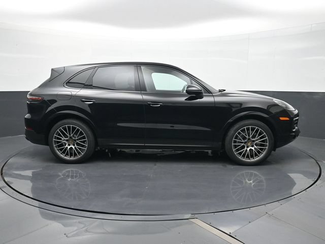Certified 2022 Porsche Cayenne Platinum Edition AWD/4WD image 22