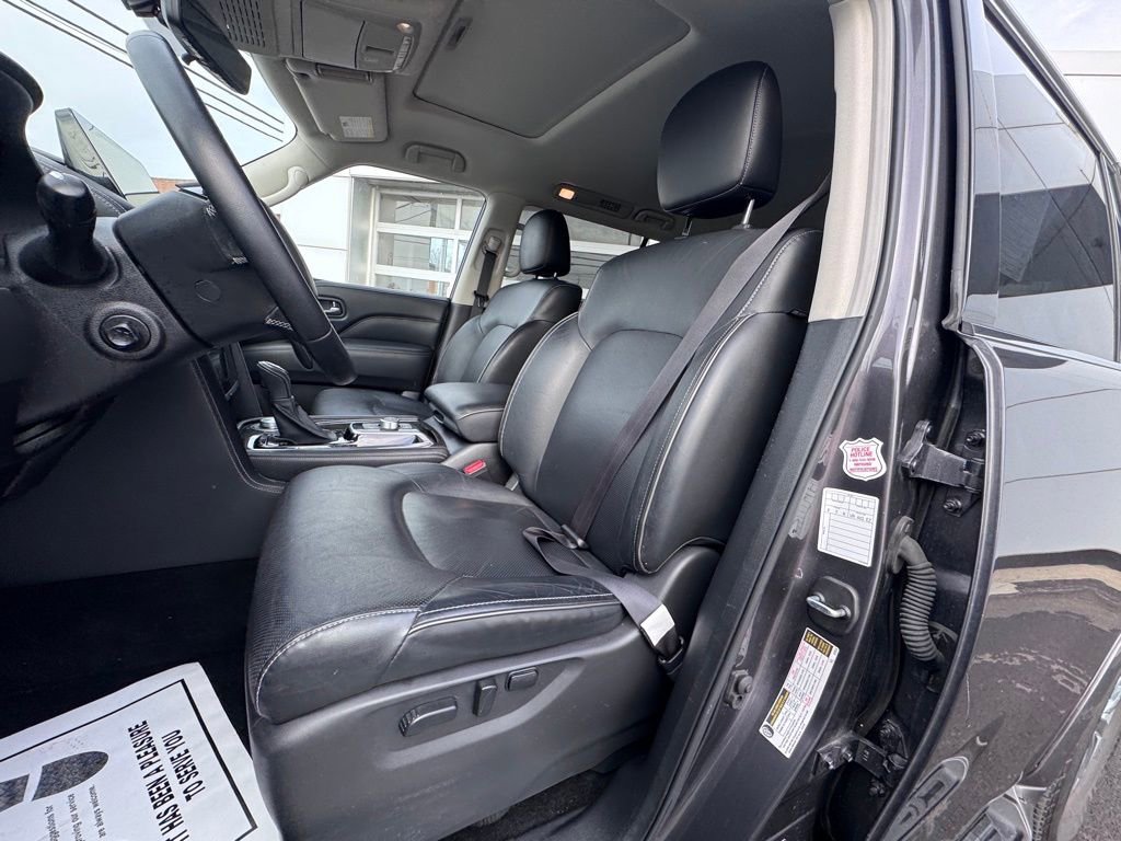 Used 2024 INFINITI QX80 Luxe image 10