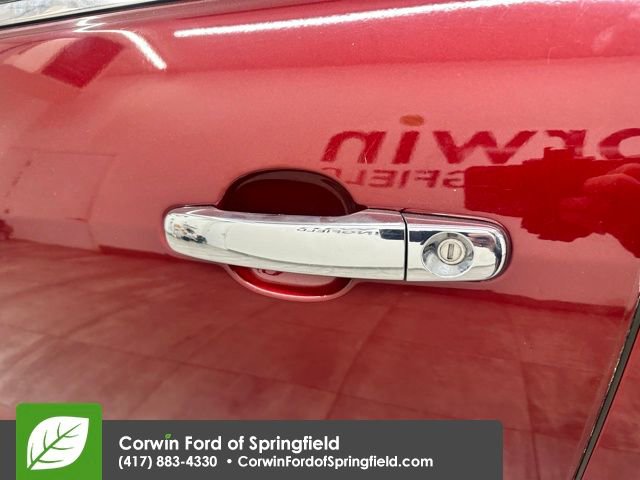 Used 2015 Chevrolet Traverse LT image 29