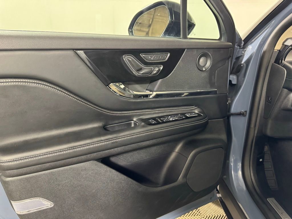 New 2025 Lincoln Corsair Grand Touring w/ Equipment Group 302A image 15