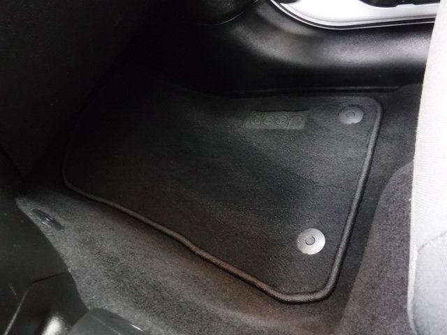 Certified 2022 Jeep Wrangler Unlimited Sport image 33