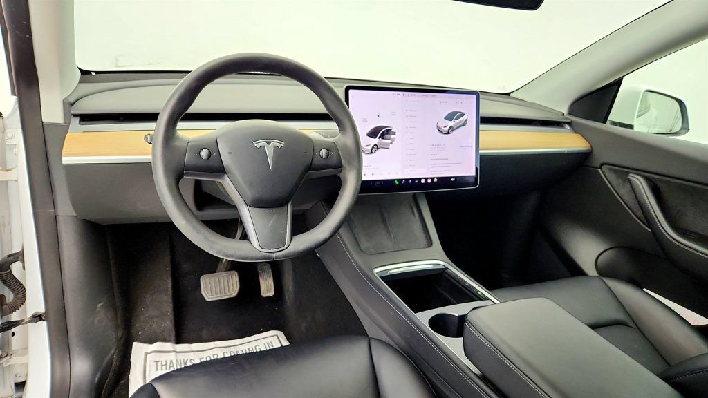 Used 2021 Tesla Model Y Long Range AWD/4WD image 12