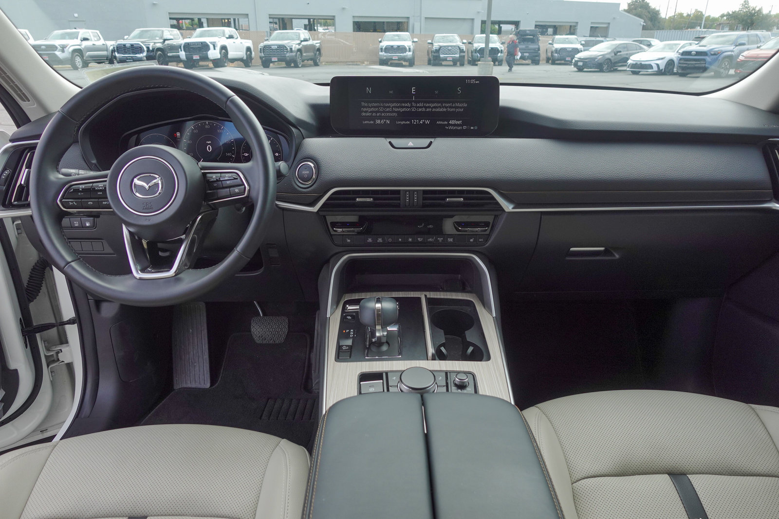 Certified 2024 MAZDA CX-90 Plug-In Hybrid w/ Preferred AWD/4WD image 13