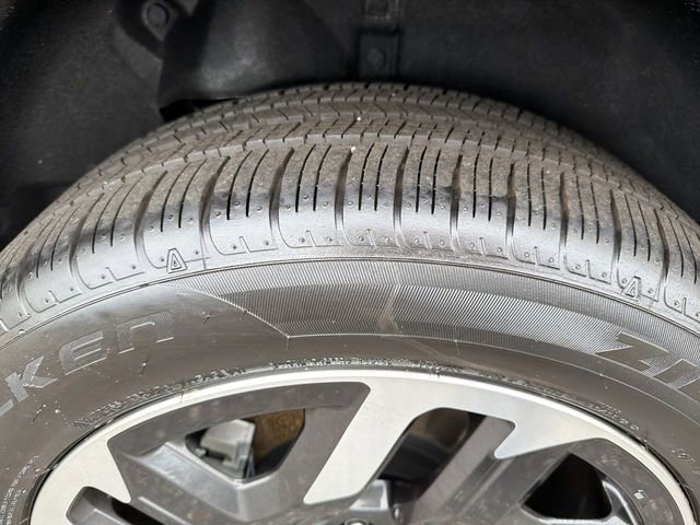 Certified 2025 Subaru Forester Limited w/ Popular Package #2 image 34