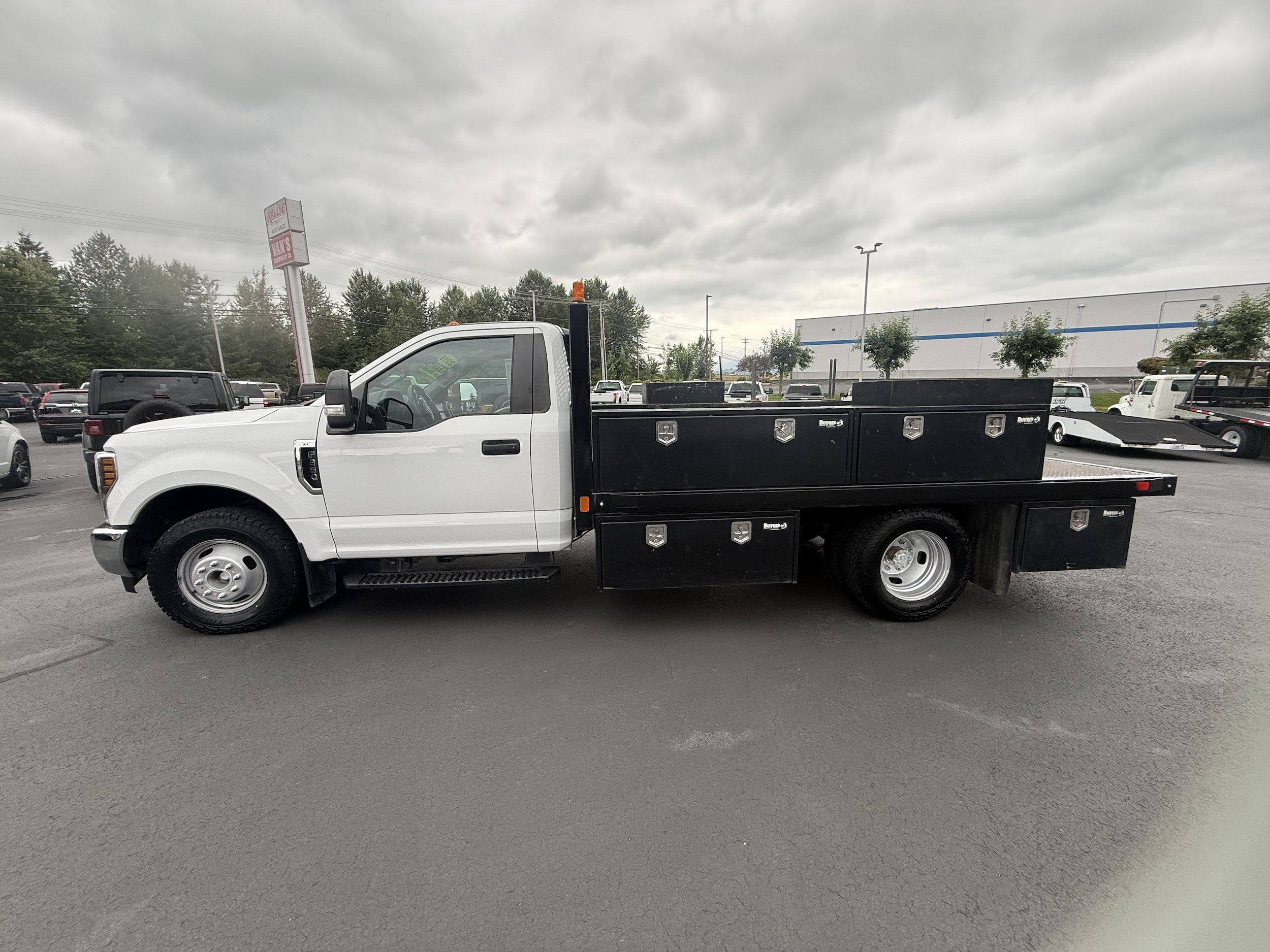 Used 2019 Ford F350 XL w/ XL Value Package RWD image 2