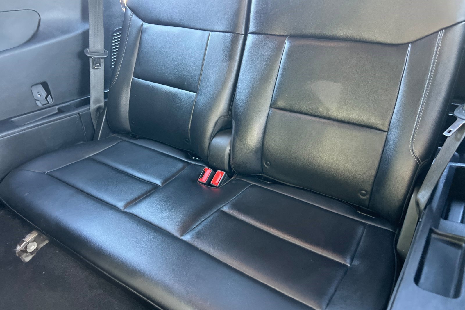 Used 2020 Ford Explorer Limited image 33