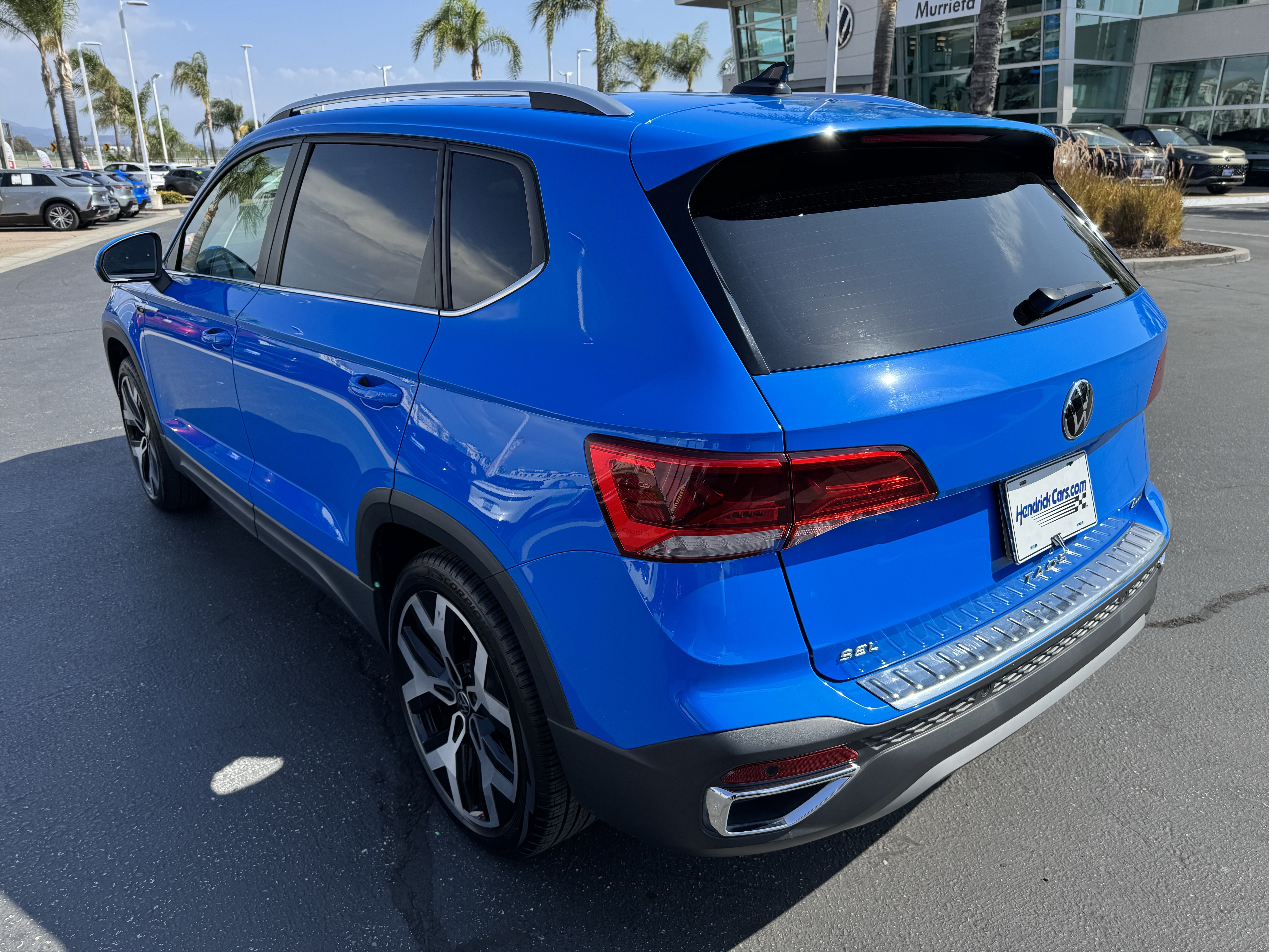Used 2023 Volkswagen Taos SEL AWD/4WD image 7