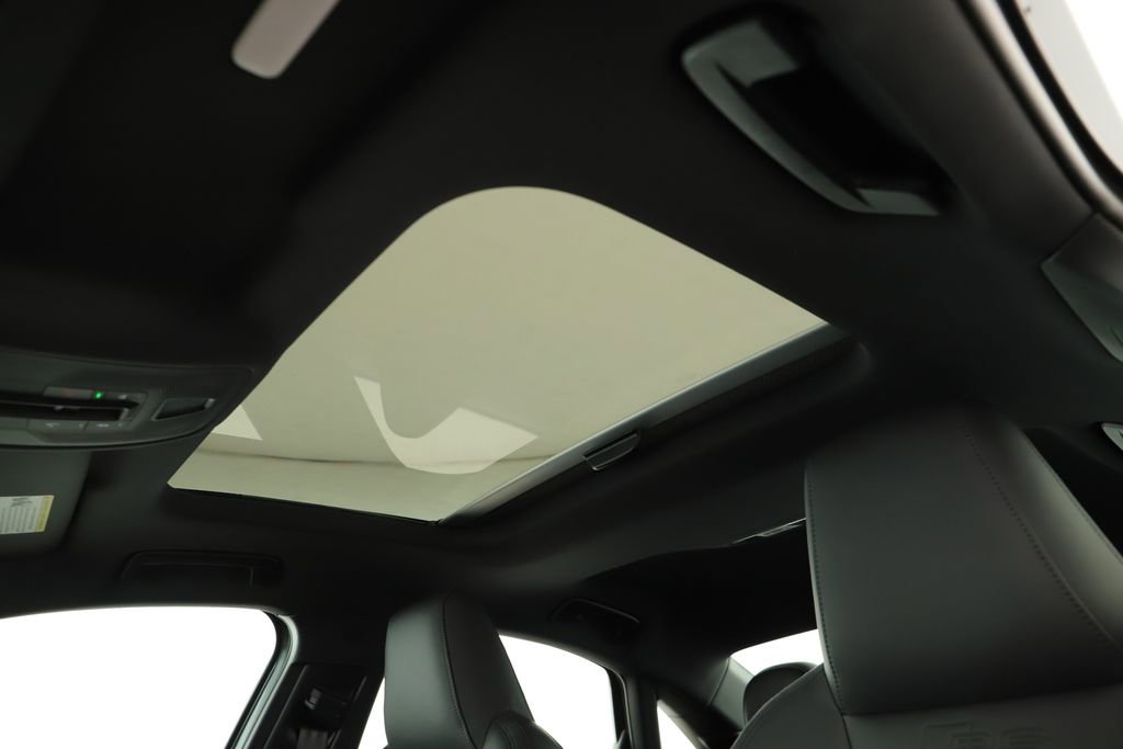 New 2026 Audi RS 3 image 26