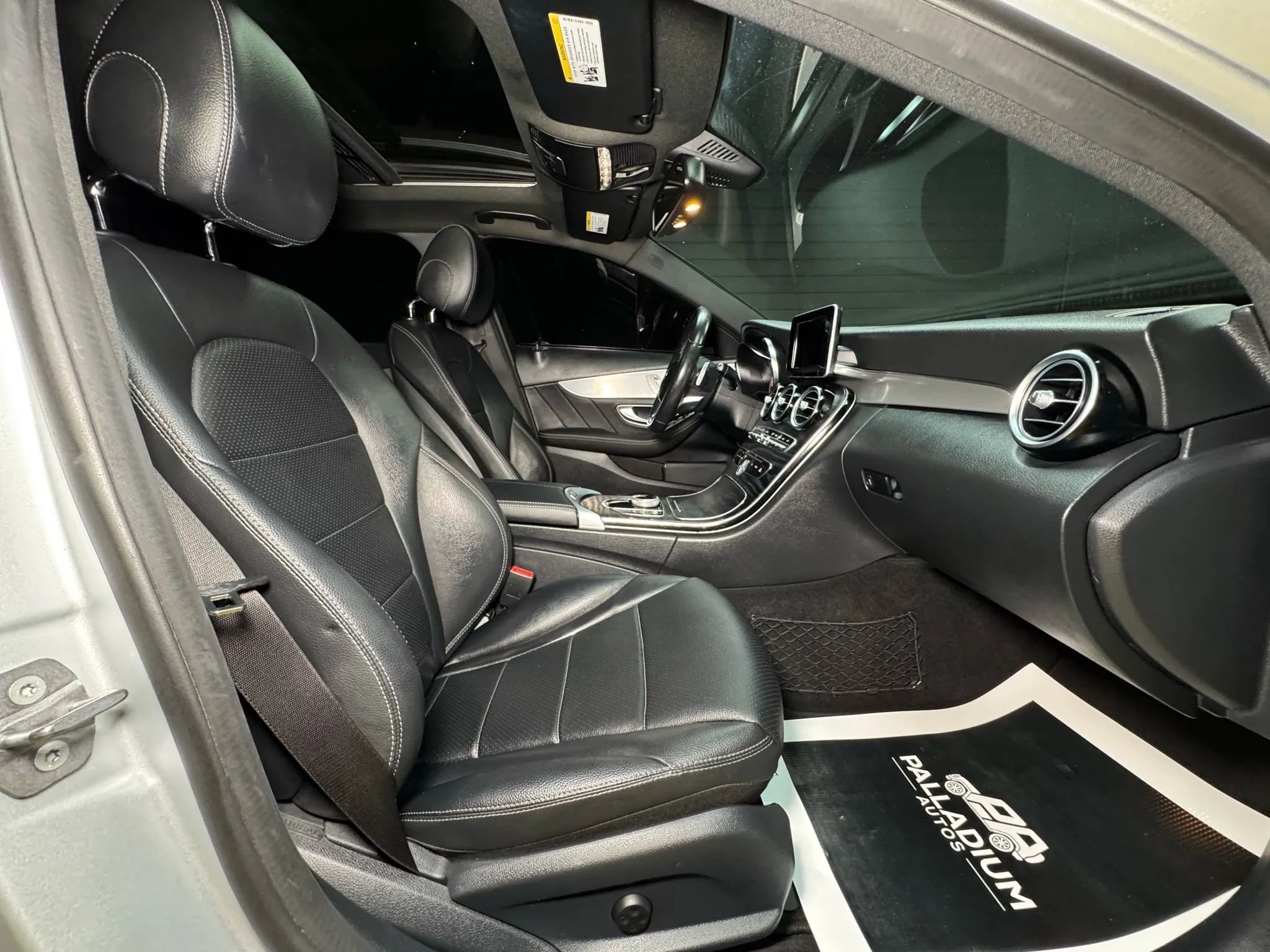 Used 2018 Mercedes-Benz C 300 Sedan image 47