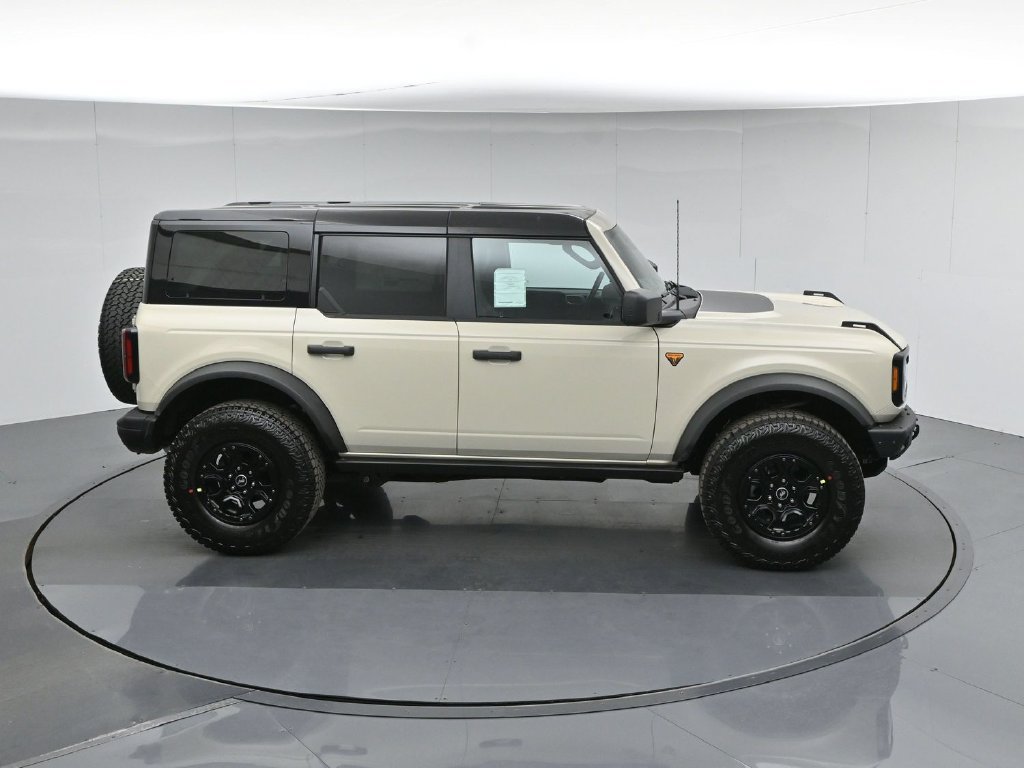 New 2026 Ford Bronco Badlands w/ Wildtrak Package AWD/4WD image 37