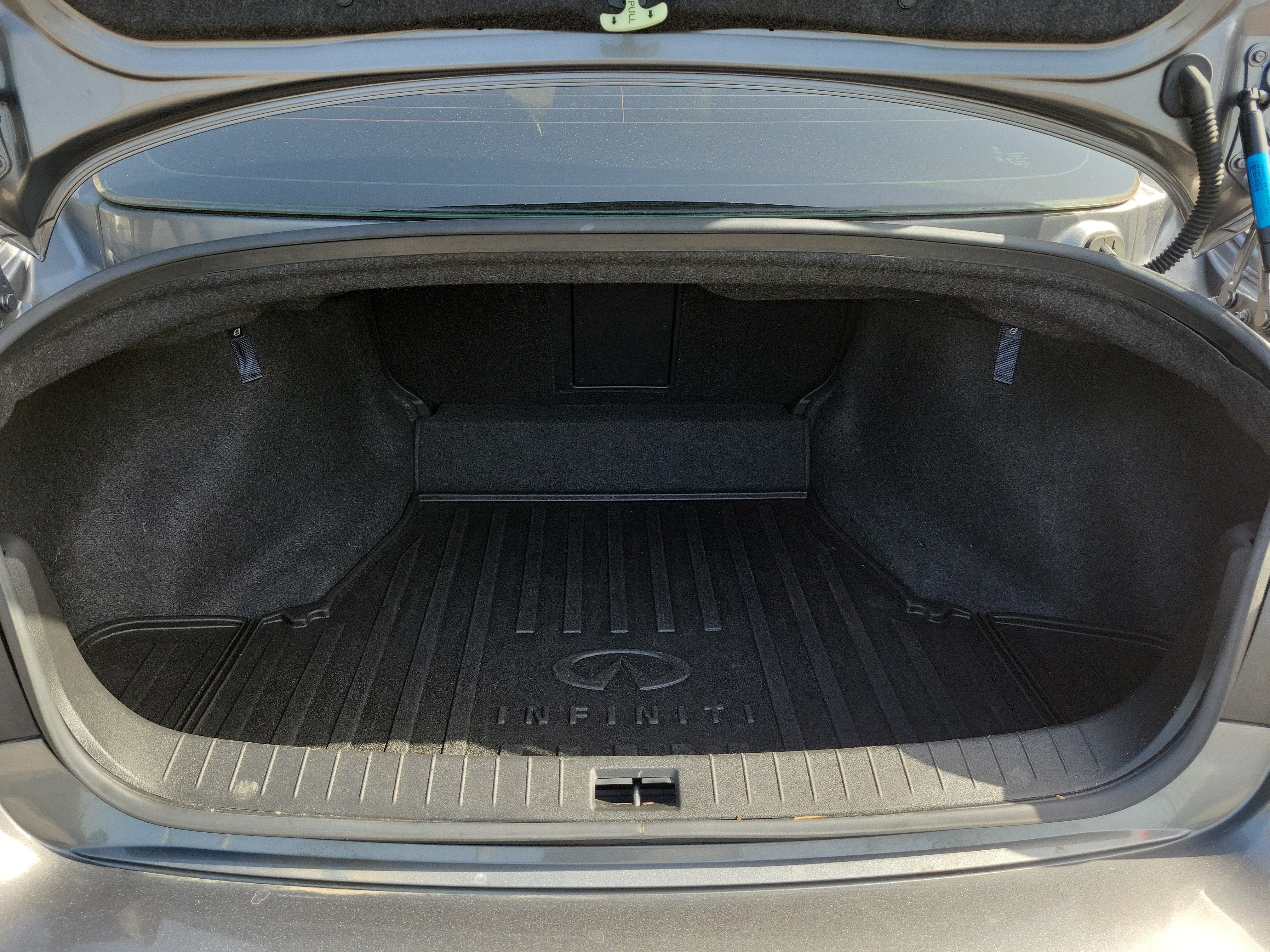 Used 2015 INFINITI Q50 Premium w/ Deluxe Touring Package RWD image 12