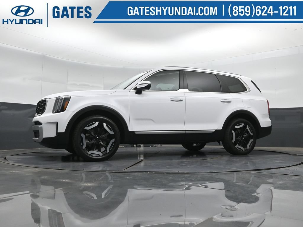 Used 2024 Kia Telluride S w/ S Sunroof Package FWD image 46