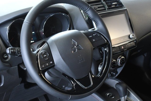 New 2026 Mitsubishi Outlander Sport SE AWD/4WD image 27