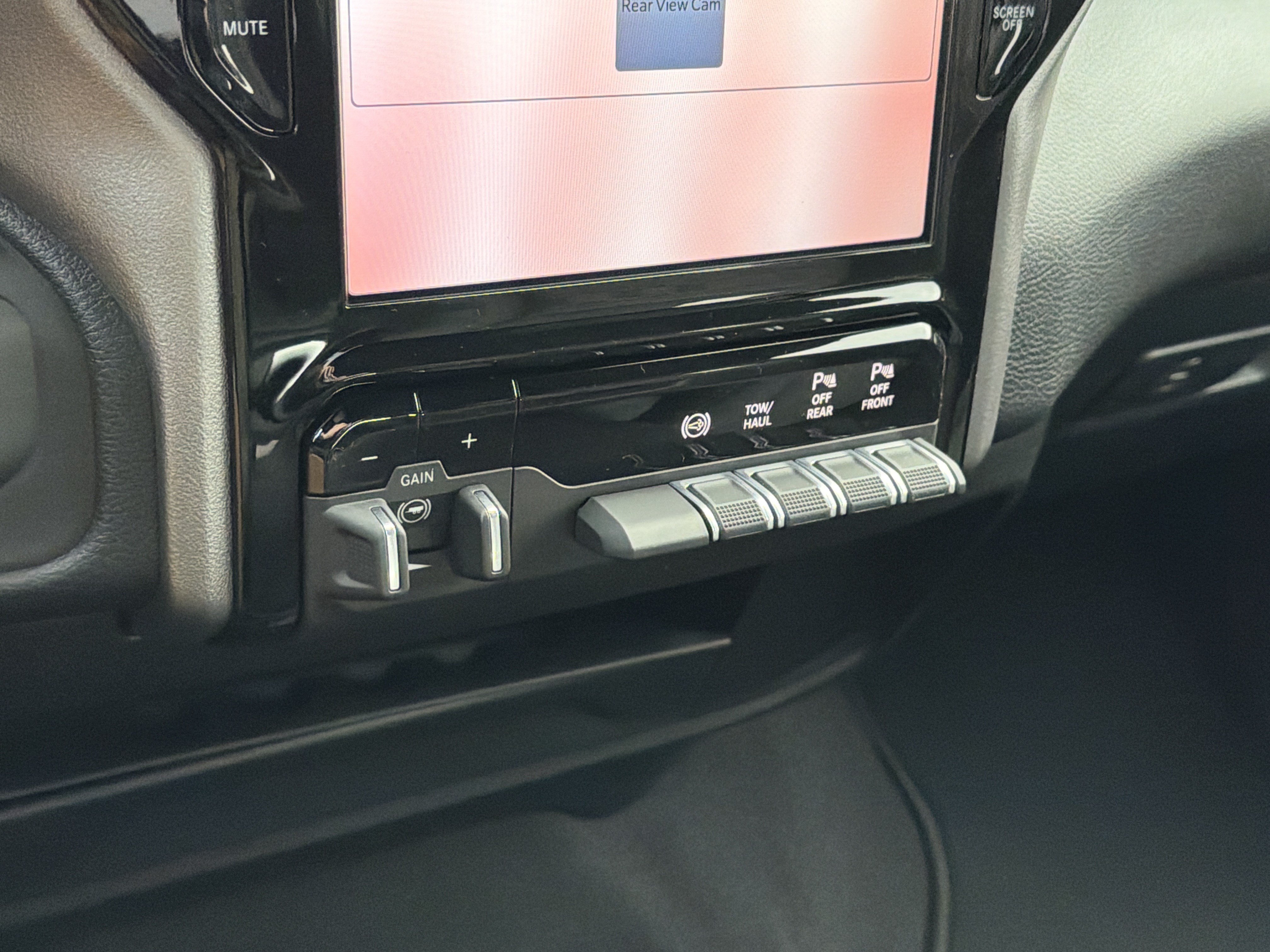New 2026 RAM 2500 Big Horn AWD/4WD image 31