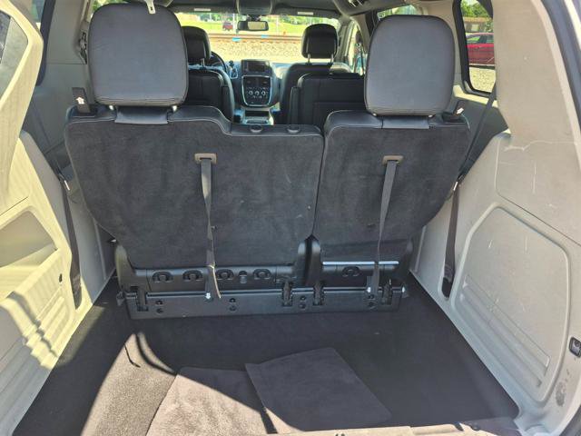 Used 2019 Dodge Grand Caravan SXT FWD image 8