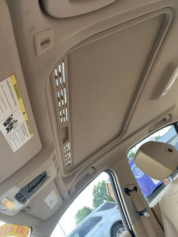 Used 2012 BMW 328i Sedan image 23