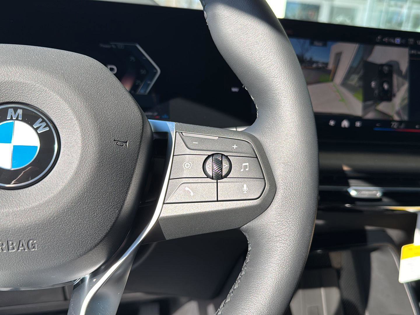 New 2026 BMW X1 xDrive28i w/ Technology Package image 18