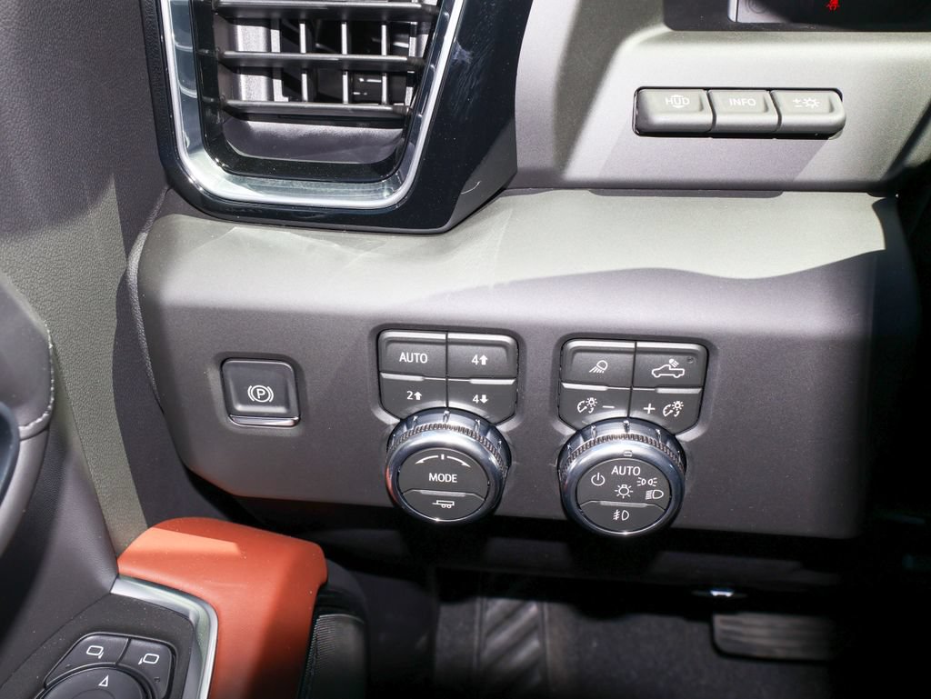 New 2026 GMC Sierra 2500 Denali Ultimate w/ Max Trailering Package AWD/4WD image 27