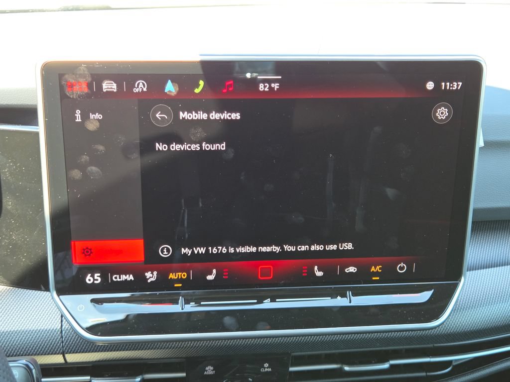 New 2026 Volkswagen GTI SE FWD image 7