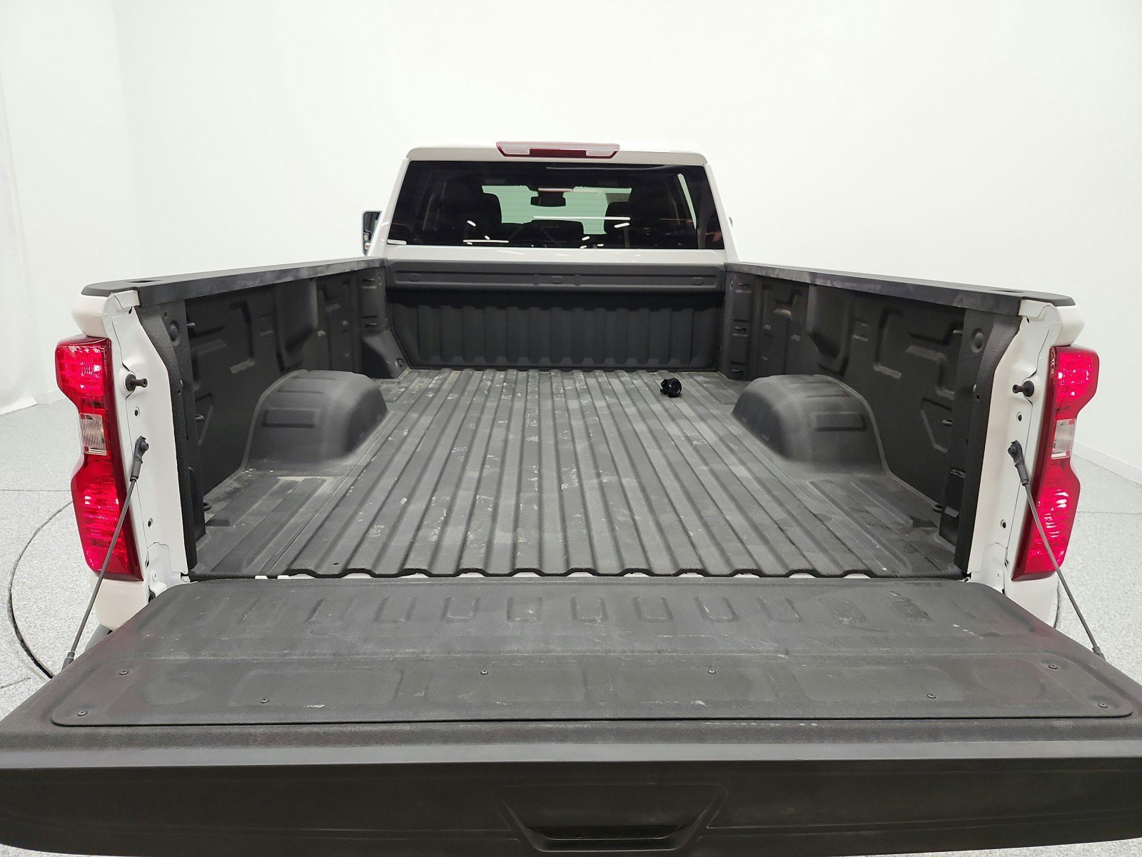 Used 2025 Chevrolet Silverado 2500 Custom w/ Custom Value Package AWD/4WD image 20