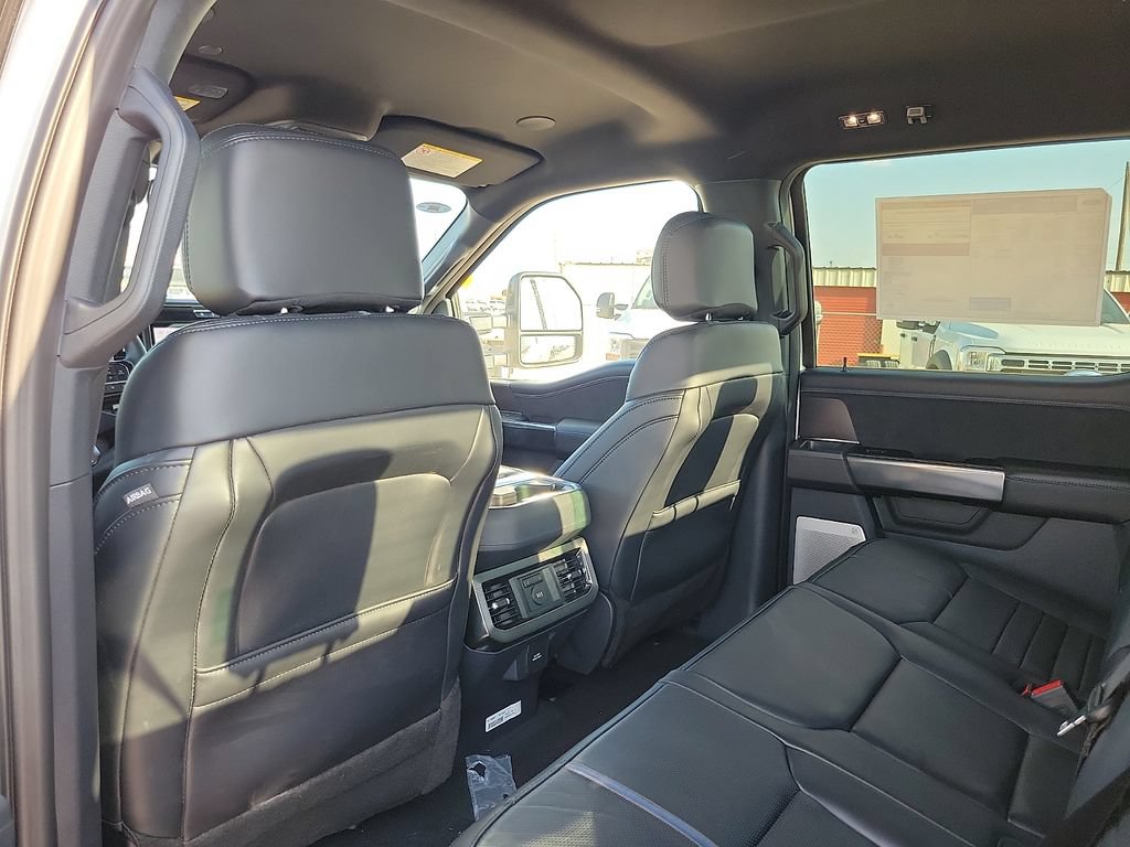 New 2026 Ford F250 Platinum AWD/4WD image 17