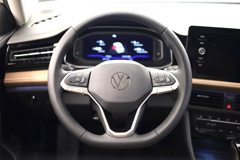 New 2026 Volkswagen Jetta SEL image 13