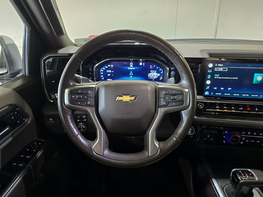 Used 2022 Chevrolet Silverado 1500 LTZ image 10
