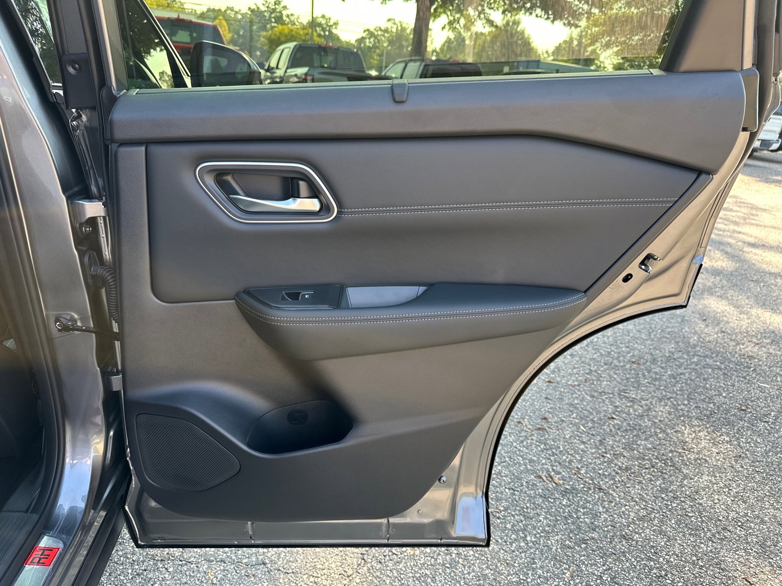 New 2026 Nissan Rogue Platinum w/ Platinum Premium Package image 16