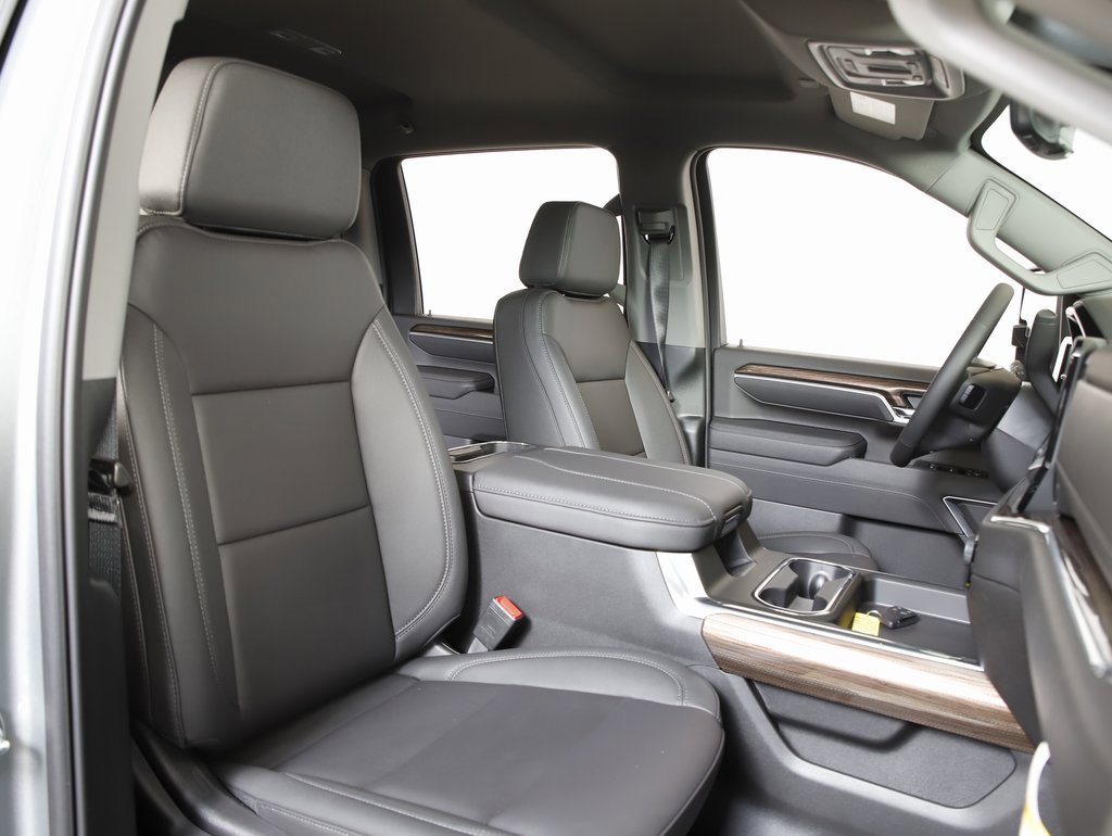 New 2025 Chevrolet Silverado 3500 LT w/ Trail Boss Package image 16