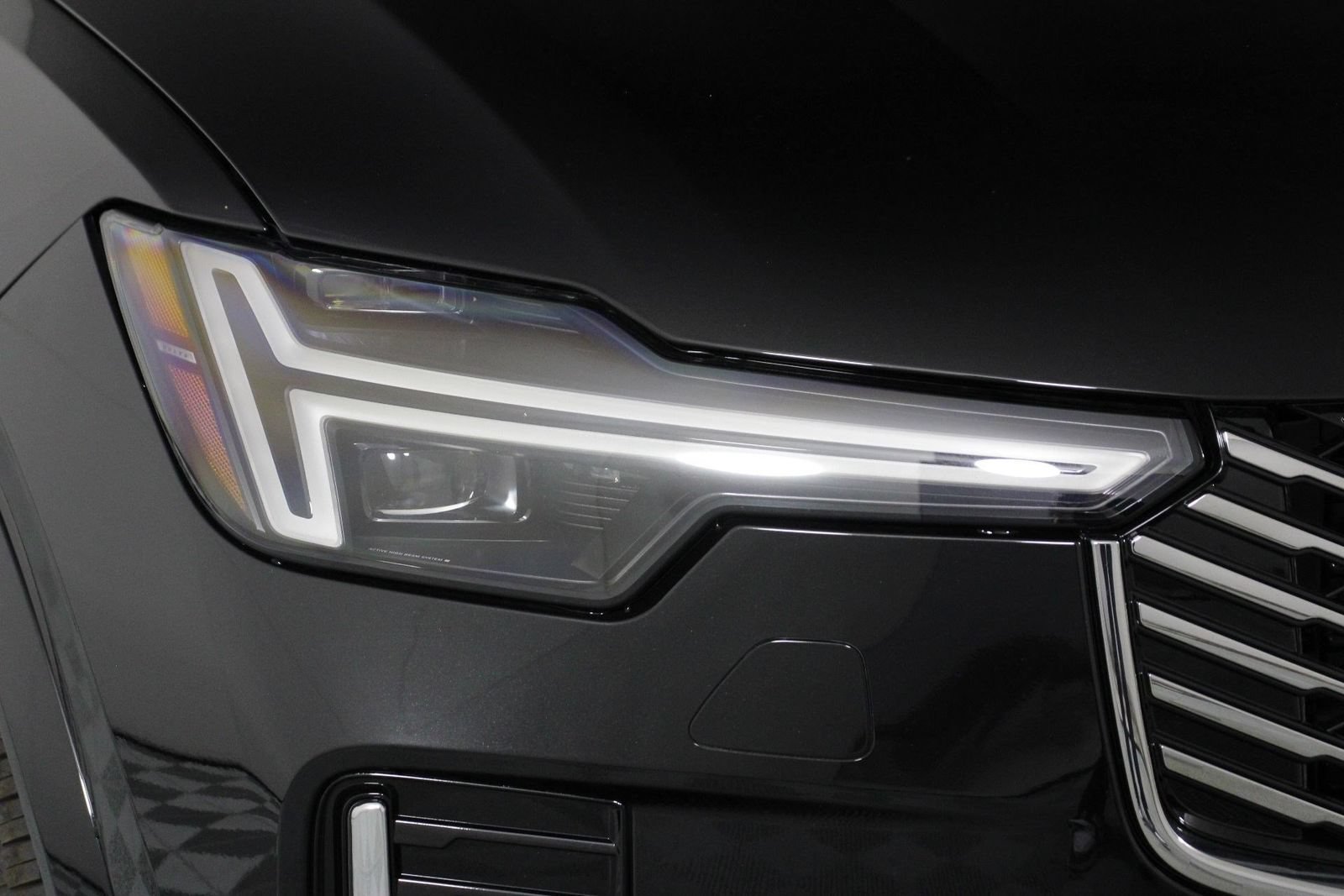 New 2026 Volvo XC90 B6 Plus AWD/4WD image 14