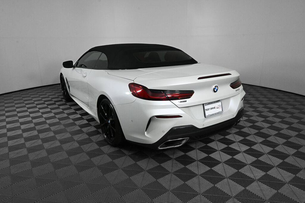 Used 2024 BMW 840i xDrive Convertible AWD/4WD image 4