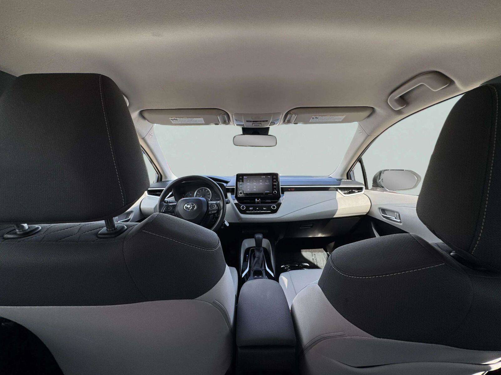 Used 2021 Toyota Corolla LE FWD image 39