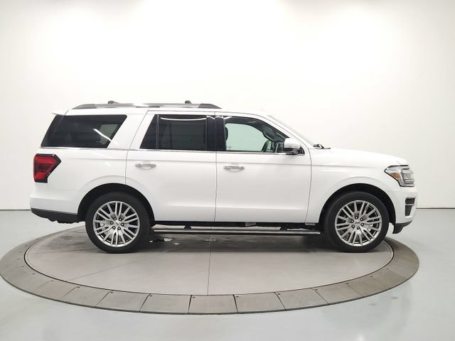 Used 2024 Ford Expedition Limited AWD/4WD image 8