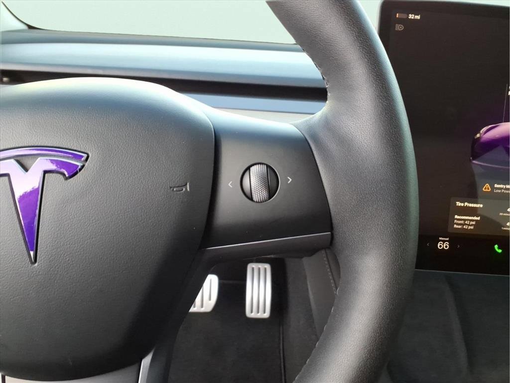 Used 2023 Tesla Model 3 Performance image 23