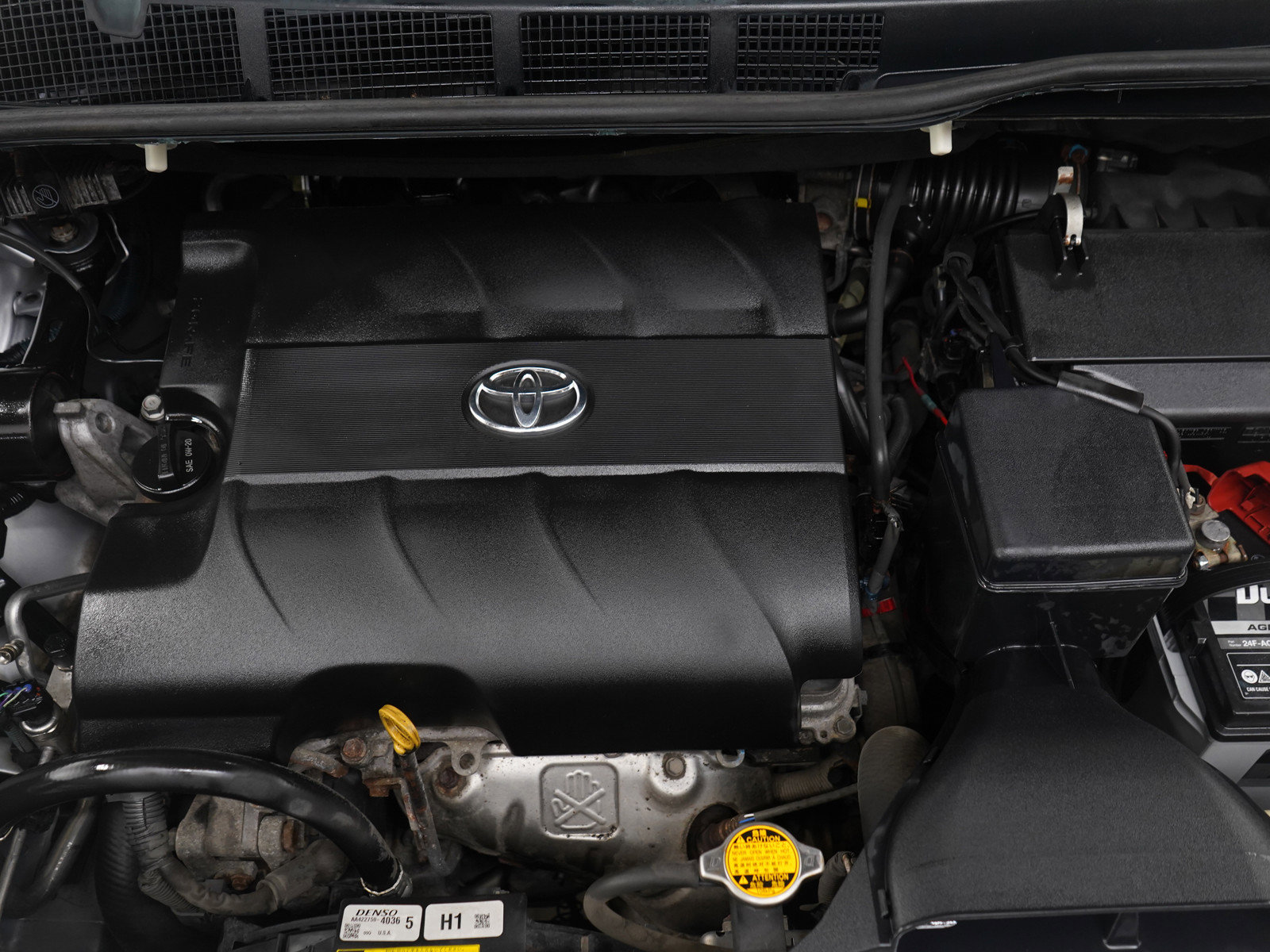 Used 2013 Toyota Sienna XLE w/ Entertainment Pkg FWD image 33