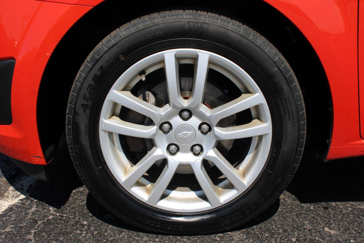 Used 2013 Chevrolet Sonic LT w/ Wheels and Fog Lamp Package FWD image 49