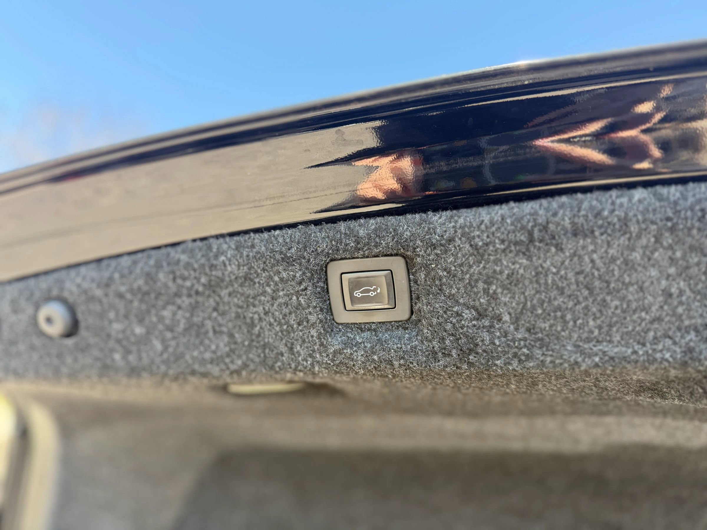 Used 2018 Cadillac CT6 Luxury image 11