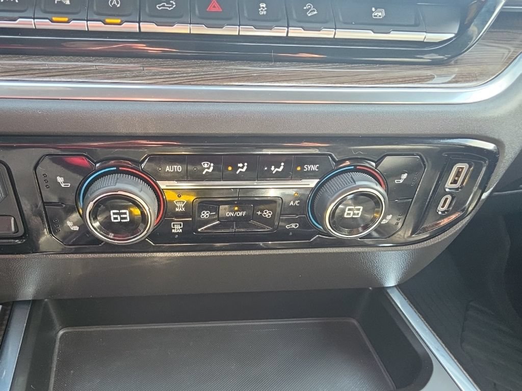Certified 2022 Chevrolet Silverado 1500 LT Trail Boss w/ LT Trail Boss Premium Package AWD/4WD image 17