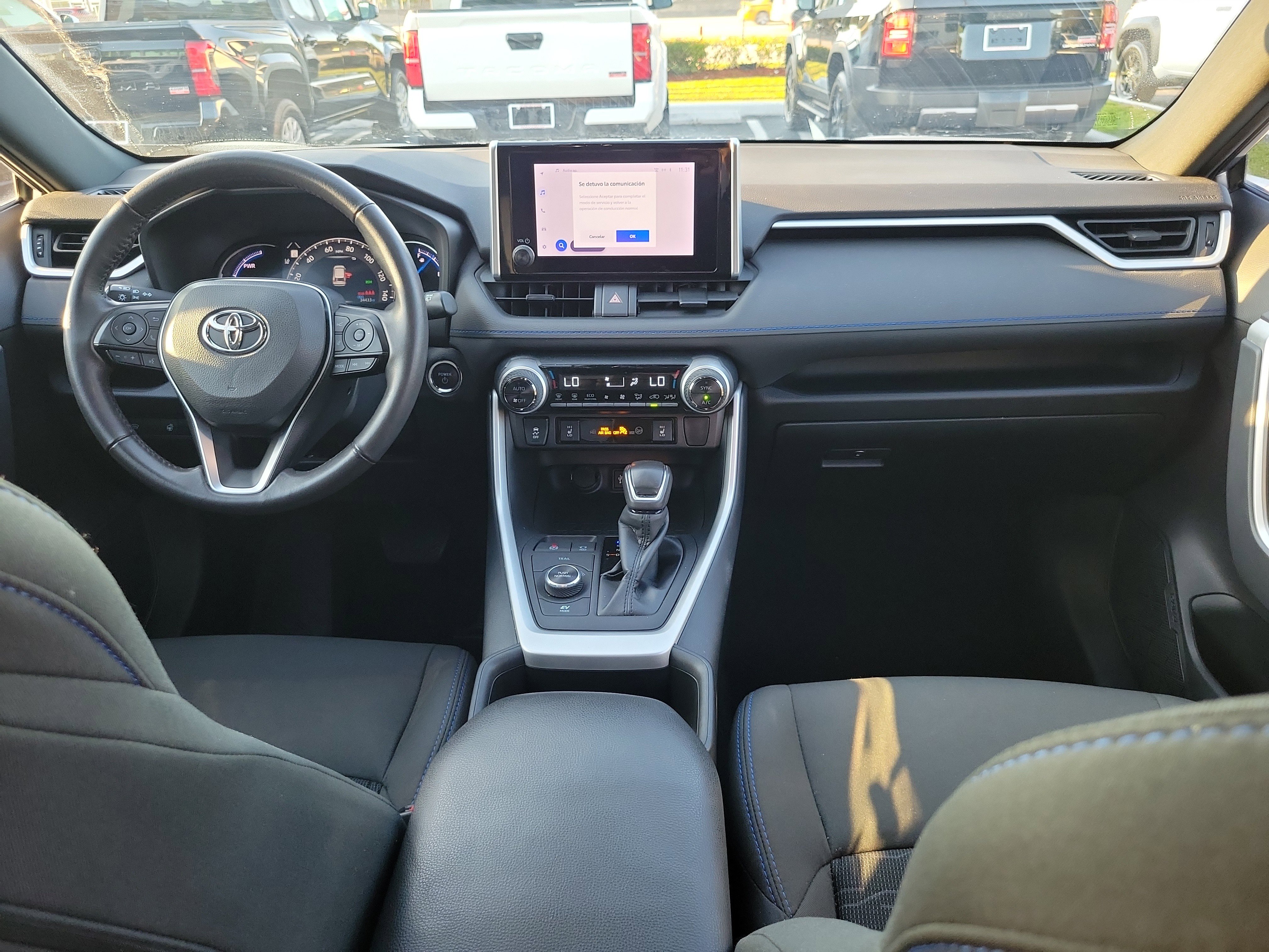 Used 2023 Toyota RAV4 SE w/ Convenience Package image 16